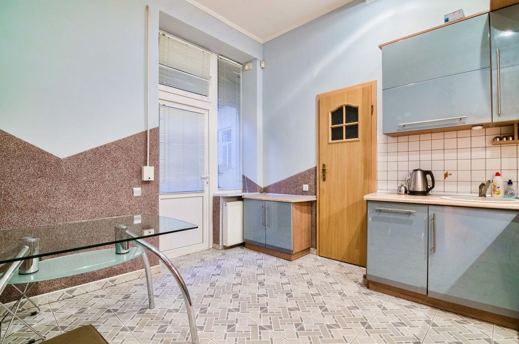 Apartamenty Lesi Ukrainky 17 Львов Номер фото