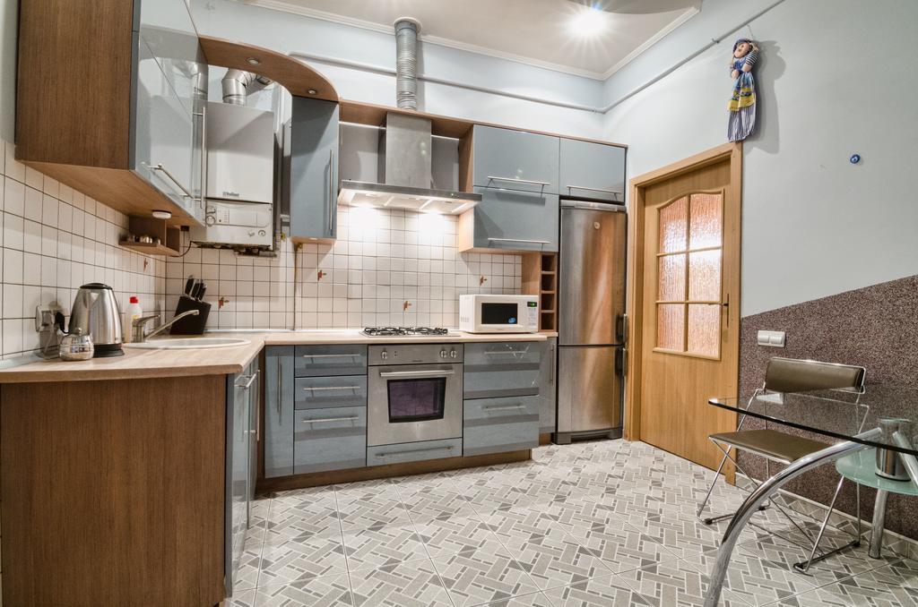 Apartamenty Lesi Ukrainky 17 Львов Номер фото