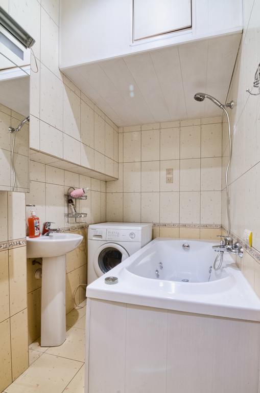 Apartamenty Lesi Ukrainky 17 Львов Экстерьер фото